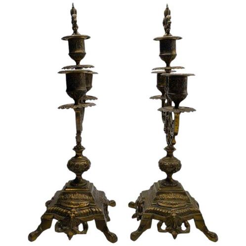 Louis XV Style with Floral and Lion Head - Kandelaber -, Antiek en Kunst, Curiosa en Brocante