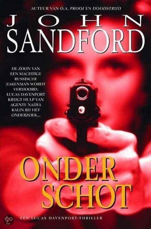 Onder schot / Lucas Davenport / 18 9789022988923, Boeken, Thrillers, Gelezen, Verzenden