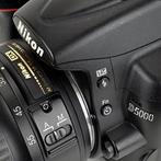Nikon D5000 + AF-S 18-55mm zoomlens Digitale reflex camera, Audio, Tv en Foto, Fotocamera's Digitaal, Nieuw
