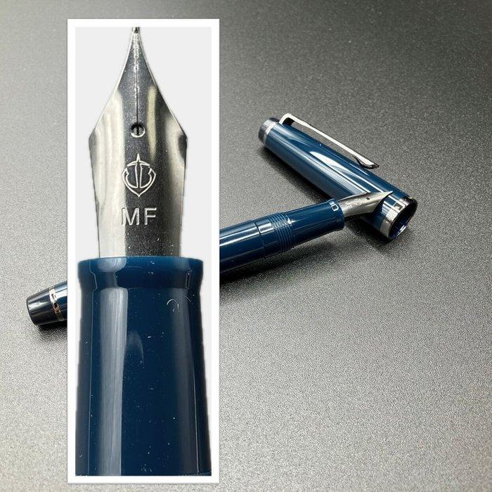 Sailor - Recru Iron Blue  - Zonder Minimumprijs -, Verzamelen, Pennenverzamelingen