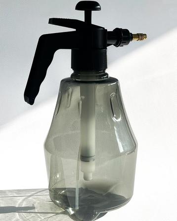 Handdrukspuit - plantenspuit voor tuinonderhoud, reiniging beschikbaar voor biedingen