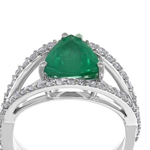 Ring - 18 karaat Witgoud - 2.50ct. tw. Smaragd - Diamant, Sieraden, Tassen en Uiterlijk, Ringen