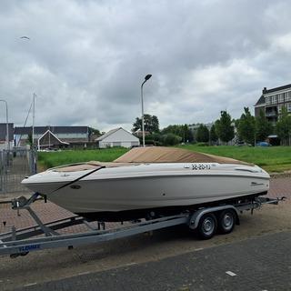 Motorboot, Chaparral, 220 SSI, 2004 beschikbaar voor biedingen