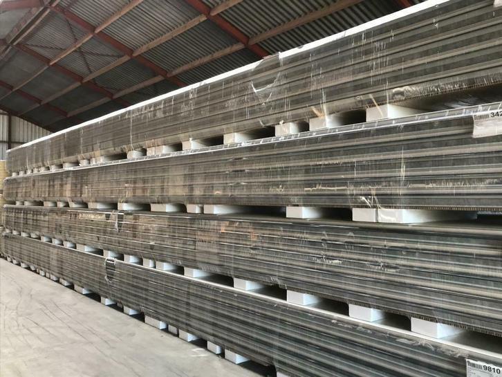 Dakpaneel 40mm ral 7016, Sandwichdak  AANBIEDING, Doe-het-zelf en Verbouw, Platen en Panelen, Nieuw