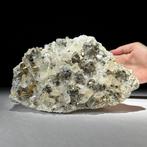 pyriet Kristalcluster - Hoogte: 13 cm - Breedte: 21 cm- 3200