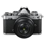 Nikon Z fc + 28mm SE Zwart (Demo) - 5 jaar Garantie, Audio, Tv en Foto, Nieuw, Ophalen of Verzenden, Nikon