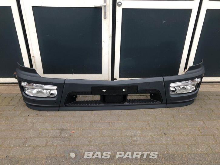 Bumper Mercedes Atego A 967 885 02 08, Auto-onderdelen, Vrachtwagen-onderdelen, Gebruikt, Mercedes-Benz, Carrosserie en Plaatwerk