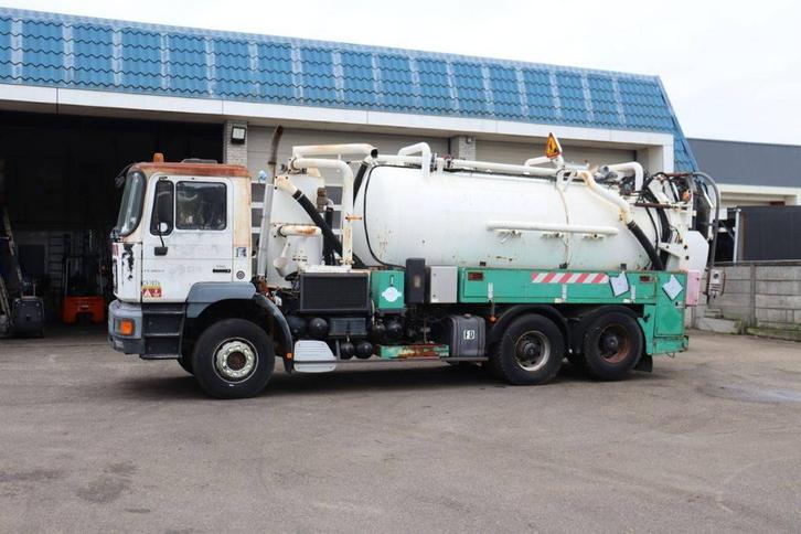 Veiling: Vrachtwagen MAN 33.360 Diesel 360pk 2002, Auto's, Vrachtwagens, Handgeschakeld, BTW verrekenbaar, Diesel, Wit, MAN, Ophalen