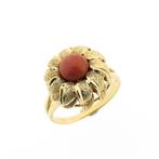 Gouden ring met bloedkoraal | Vintage/antiek (geelgoud), Gebruikt, Overige kleuren, Ophalen of Verzenden, Kleiner dan 17