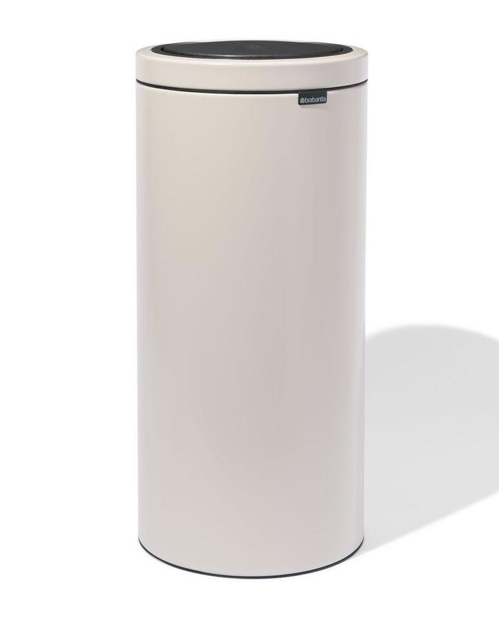 HEMA Brabantia Touch Bin Flat Top prullenbak 30L Soft Beige, Huis en Inrichting, Woonaccessoires | Prullenbakken, Nieuw, Verzenden