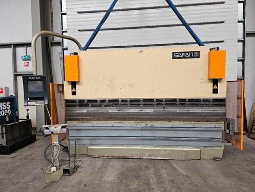 Safan | PLCS 80 3600 TS1 | 3600 x 80 ton | 1997 | Kantbank, Zakelijke goederen, Machines en Bouw | Metaalbewerking