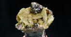 Sphalerite (translucent) op Siderite - La Mure, Isère, Alps,, Verzamelen, Mineralen en Fossielen