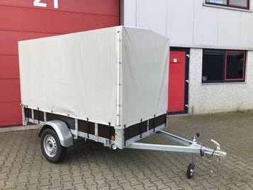 Nieuwe huifaanhangers Verhoogde nok uitvoering aanhangwagen beschikbaar voor biedingen