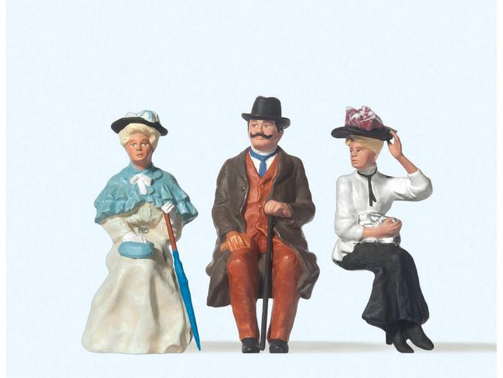 Preiser 45056 Sitzende Reisende 1:22,5 (Figuren, Scenery), Hobby en Vrije tijd, Modelbouw | Figuren en Diorama's, Nieuw, Ophalen of Verzenden