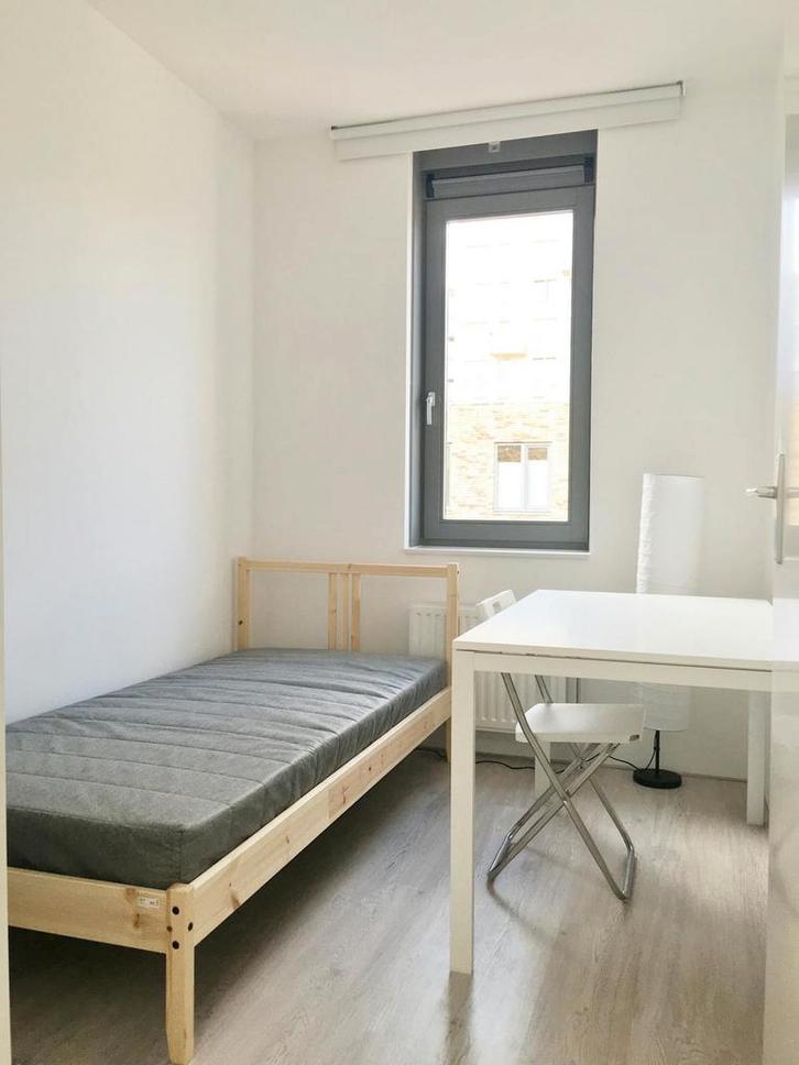 Eigen Kamer aan Hoekenespad, Amsterdam, Huizen en Kamers, Kamers te huur, 50 m² of meer, Amsterdam