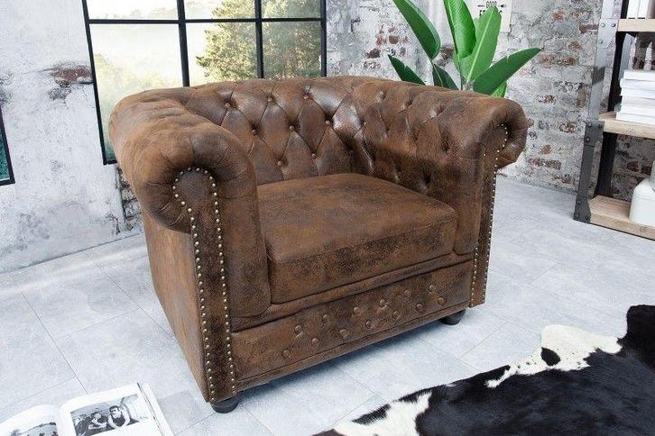 Chesterfield fauteuil 110cm antiekbruin met knoopstiksel en, Huis en Inrichting, Banken | Bankstellen, Ophalen of Verzenden