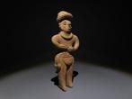 Colima, West-Mexico Terracotta Figuur. 100 v.Chr. - 250