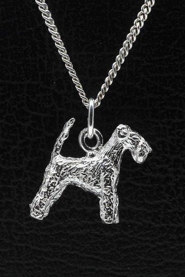 Zilveren Lakeland terrier met staart ketting hanger - groot, Sieraden, Tassen en Uiterlijk, Kettinghangers, Verzenden