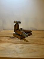 Industriële apparatuur - Jaky 60 - Frankrijk - Nietmachine