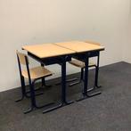 Complete school set van 42 stuks tafels + stoelen (stip, Gebruikt, Ophalen of Verzenden, Eén, Hout