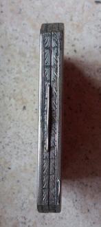 Sigarettendoos - .800 zilver - Gebeiteld zilver, Antiek en Kunst