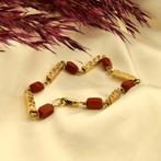 Vintage gouden armband met bloedkoraal | 19 cm (geelgoud), Sieraden, Tassen en Uiterlijk, Armbanden, Gebruikt, Overige kleuren