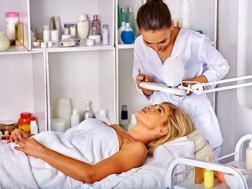 Opleiding voor Erkend Diploma Schoonheidsspecialiste Cursus, Diensten en Vakmensen, Cursussen en Workshops, Hobby of Vrije tijd