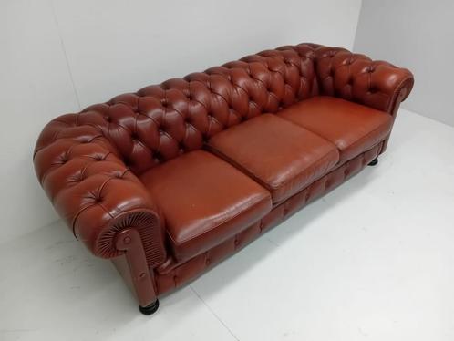 Chesterfield bank 3 zits leer € 998.-, Huis en Inrichting, Banken | Bankstellen, 200 tot 250 cm, 75 tot 100 cm, Rechte bank, Driepersoons