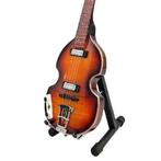 Miniatuur Hofner basgitaar met gratis standaard, Ophalen of Verzenden, Nieuw, Pop, Beeldje of Miniatuur