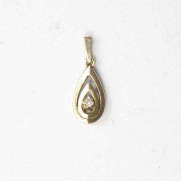 Gouden hanger met Steen 585 beschikbaar voor biedingen