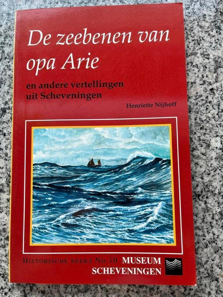 De zeebenen van opa Arie (Scheveningen), Boeken, Geschiedenis | Stad en Regio, 20e eeuw of later, Gelezen, Verzenden