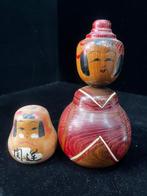 Beeld, Two retro kokeshi dolls, - 17 cm - Hout, Antiek en Kunst