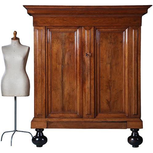 Pastoorskast ca 1790 in zeer mooie oude kleur en uitstraling, Antiek en Kunst, Antiek | Meubels | Kasten, Ophalen of Verzenden