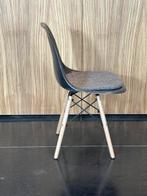 Charles Eames, Ray Eames - Stoel - DSW - Hout, Glasvezel