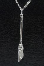 Zilveren Straatbezem ketting hanger, Verzenden, Nieuw