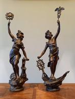 Beeld, Set van twee beeldjes - 2kg - 42 cm - spelter - 1900, Antiek en Kunst