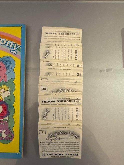 Panini My Little Pony - 1 Empty album + complete loose, Verzamelen, Stickers