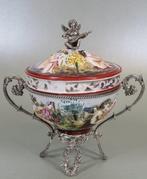 Schaal met cherub/putty - Schaal - .800 zilver, keramiek, Antiek en Kunst