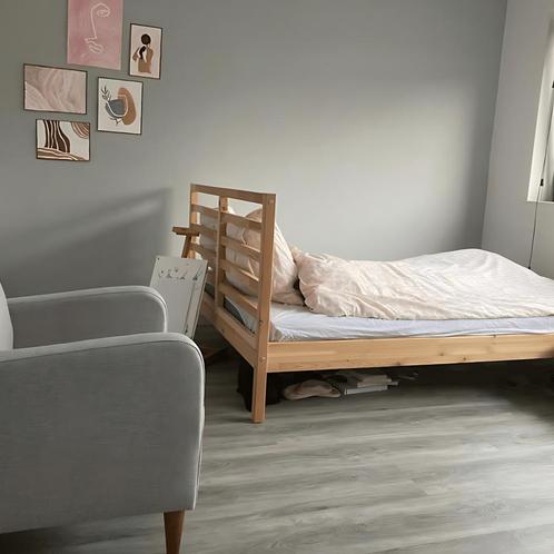 Gemeubileerde kamer in Almere gevonden in Almere, Huizen en Kamers, Kamers te huur, 50 m² of meer, Almere