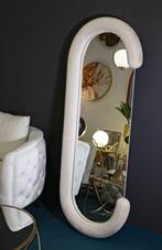 WANDSPIEGEL CHANTAL CRÈME FLUWEEL CM 60X7X160, Huis en Inrichting, Woonaccessoires | Spiegels, Ophalen of Verzenden, Nieuw