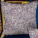 Métaphores Nieuwe set van vier - Kussen, Antiek en Kunst, Antiek | Kleden en Textiel