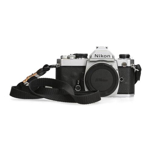 Nikon FM (Analoge) camera, Audio, Tv en Foto, Fotocamera's Digitaal, Zo goed als nieuw, Ophalen of Verzenden