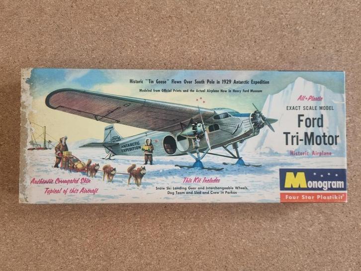 Monogram PA15•98 Ford Tri-Motor 1:77, Hobby en Vrije tijd, Modelbouw | Vliegtuigen en Helikopters, Verzenden