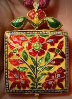 Spinel - Raro pendente Navaratna in 22-karaats goud,, Antiek en Kunst