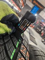 215/60/17 100V GOODYEAR WINTERBANDEN 8MM PROFIEL 4X DEMO, Auto-onderdelen, Banden en Velgen, Ophalen, 17 inch, Winterbanden, Band(en)