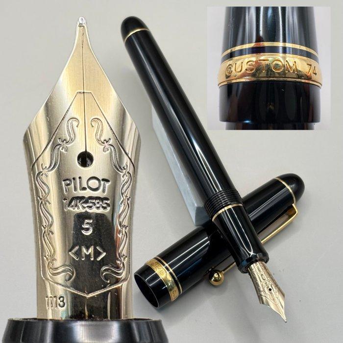 Pilot - Custom 74 (black) - 14K gold nib (M) - Vulpen, Verzamelen, Pennenverzamelingen