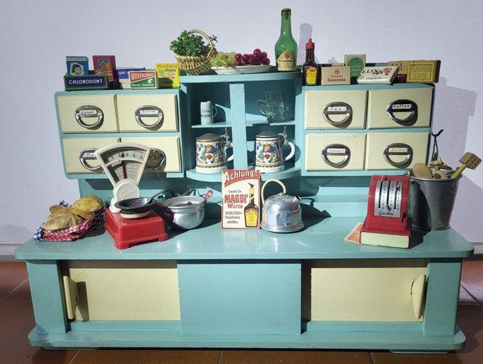 Gevbra - Speelgoed Speelgoed keuken met lades en accessoires, Antiek en Kunst, Antiek | Speelgoed
