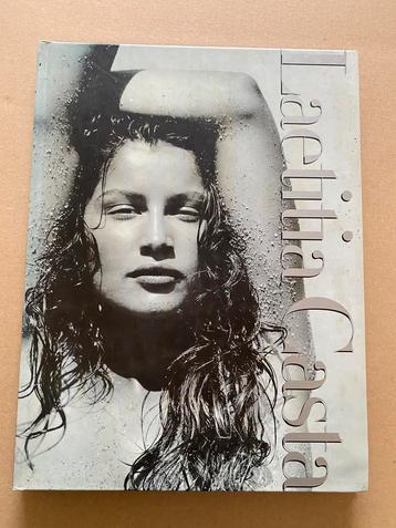 Frans Supermodel Laetitia Casta - Fotoboek - Deels Erotiek beschikbaar voor biedingen