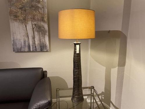 Tafellamp MJ 074 - Lumiere, Huis en Inrichting, Lampen | Tafellampen, Ophalen of Verzenden