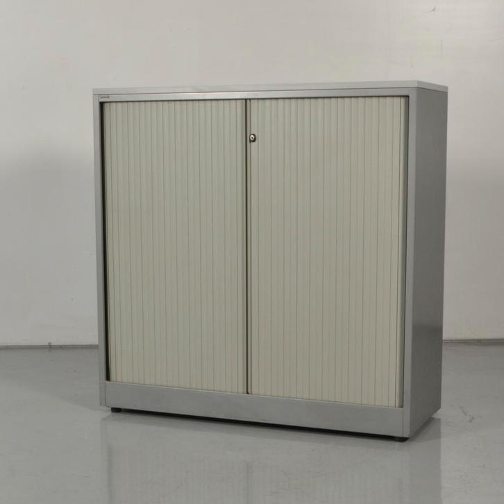Roldeurkast Ahrend - Grijs - 120 x 120 cm - Wit topblad, Huis en Inrichting, Kasten | Roldeurkasten en Archiefkasten, Ophalen of Verzenden